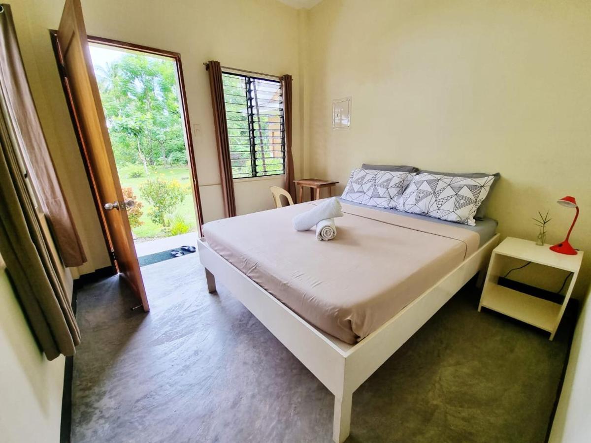 Bahandi Beach Lodge Mambajao Exterior photo